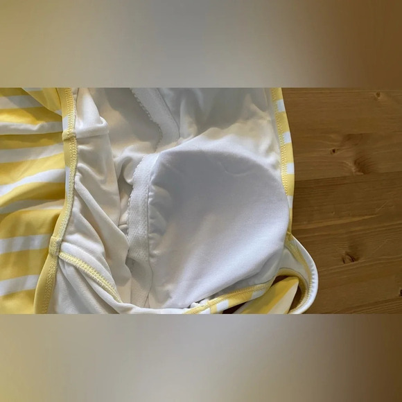 Sz. L Kona Sol Women's Striped Square Neck One Piece Swimsuit Yellow (JJ3) - Picture 10 of 15